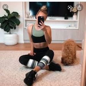 Sarah’s Day X White fox boutique leggings